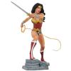DC Gallery Wonder Woman (lasso) in doos Diamond Select